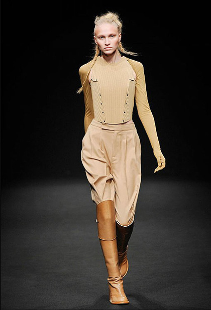 A.F. Vandevorst Fall 2010 Ready-to-Wear Collection