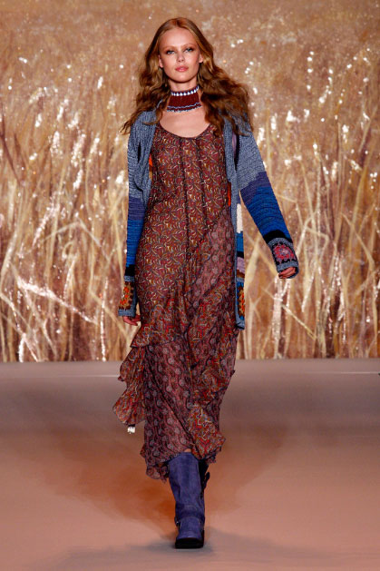 Anna Sui Spring 2011 Ready to Wear Collection.