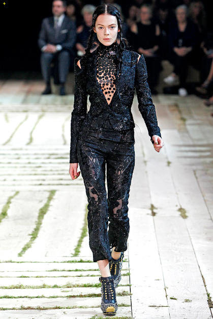 Fashion_Brands_Alexander McQueen_2624 - Paris Fashion Week