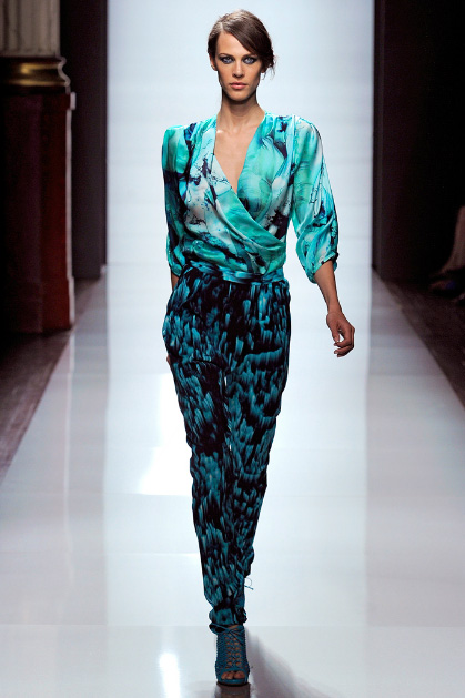 Emanuel Ungaro Spring 2012 Ready-to-Wear Collection