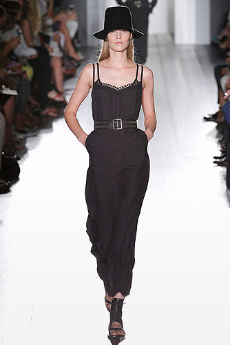 Victoria Beckham Spring 2013 Ready-to-Wear 