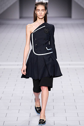 Viktor & Rolf Spring 2014 Ready-to-Wear