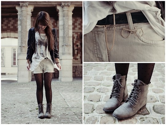 Il faut de tout. , Helene Trinh, Military boots, Weeken, Glasses brooch, Weeken, Chained belt, Weeken, Helene Trinh, France