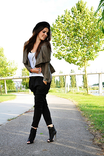 WEATHER TO WEAR LEATHER  - Tailored harem pants, Zara, Leather jacket, Weeken, Peep toe ankle boots, Topshop, Candy, Netherlands