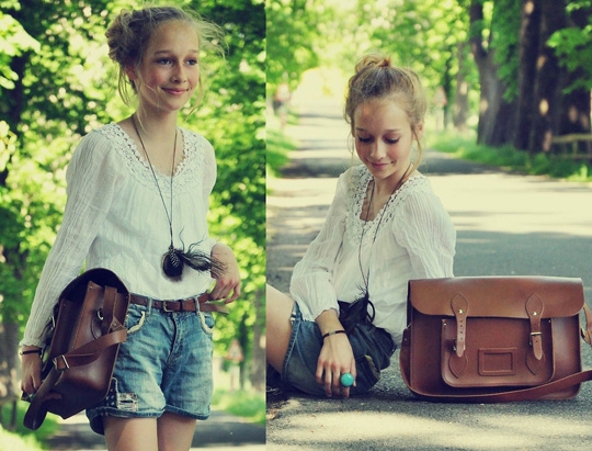 In the avenue of chestnut , Tjalda, BLOUSES , Weeken, Shorts,, Zara, Ring, H&M, Peace-necklace, Weeken, Bag, Weeken, Tjalda, Germany