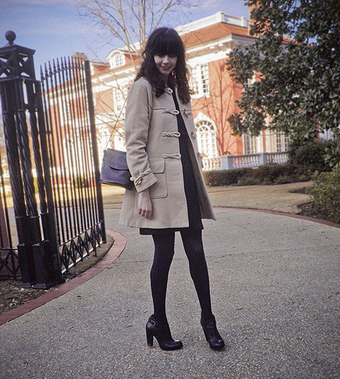 Sunday afternoon walks - Duffle coat, Weeken, Bag, Brooks Brothers, Shoes, Weeken, '70s dress, Weeken, Rhiannon Leifheit, United States