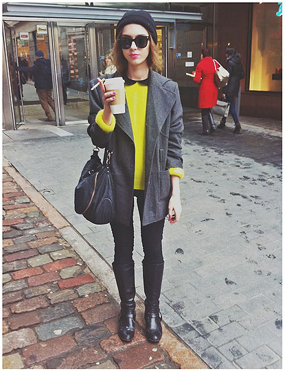 YELLOW, Agnija Grigule, NEON YELLOW SWEATER, H&M, GREY COAR, Weeken, BAGS, Weeken, Agnija Grigule, 