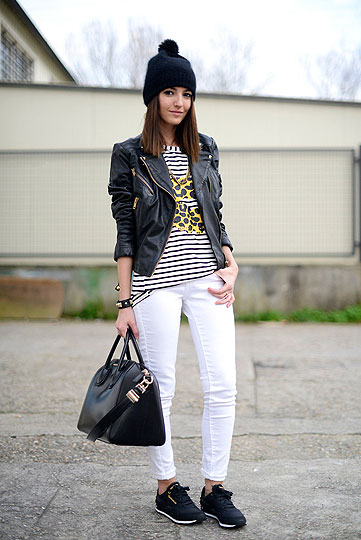 Black & white monday - Leather jacket, Mango, T-shirt, Weeken, Bag, Givenchy, Sneakers, Reebok, Beanie, H&M, Jeans, Weeken, Alexandra Per, Spain