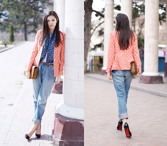 THE DOG DAYS AREN'T OVER - Dogs blazer, Weeken, Pants, Weeken, Heels-wedges, Zara, Bags, H&M, Doina Ciobanu