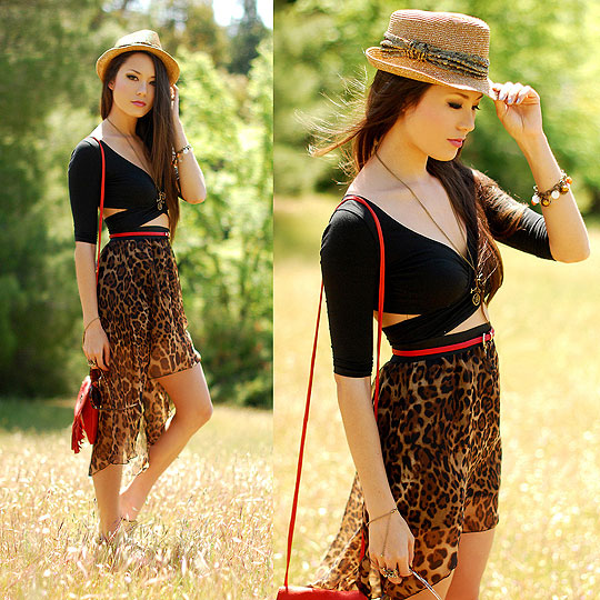 As We Walked in Fields of Gold, Jessica R., Sparkle fedora, Gap, Black crop top, Weeken, Leopard high low skirt, Weeken, Red fringe bagred fringe bag, Weeken, Jessica R., 