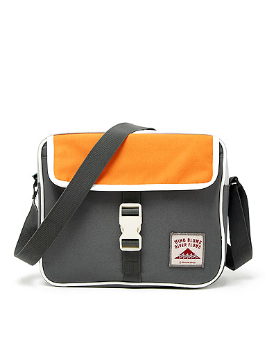 Spell color leisure fashion shoulder bags Spell color leisure fashion shoulder bags