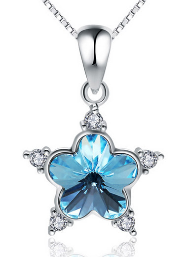 Creative Plum Crystal Five-pointed Star Silver Pendant Creative Plum Crystal Five-pointed Star Silver Pendant