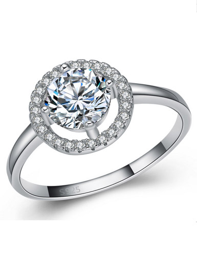 S925 sterling silver fashion bridal jewelry ring high-end customized micro-mounted four-claw ring S925 sterling silver fashion bridal jewelry ring high-end customized micro-mounted four-claw ring