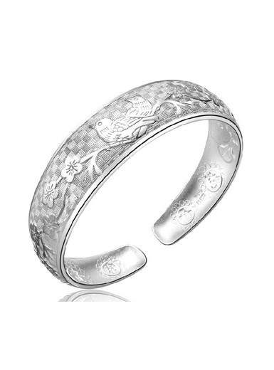 Fashion creative magpie plum blossom female bracelet Fashion creative magpie plum blossom female bracelet