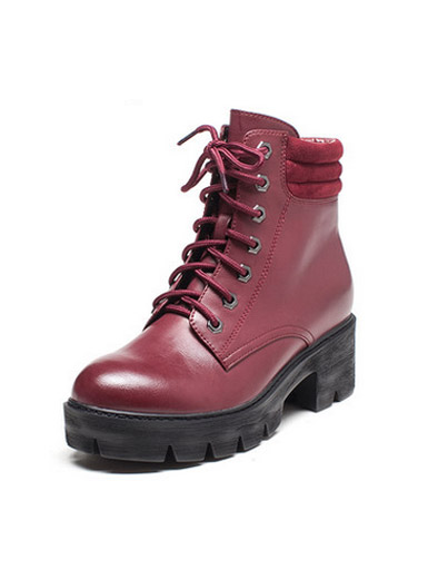 Daphne thick bottom with a simple tie in the short tube boots Daphne thick bottom with a simple tie in the short tube boots