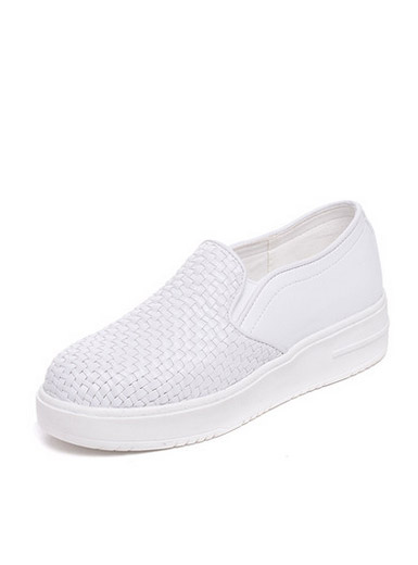 Daphne new Carrefour shoes flat-bottomed weave PU foot cover lazy kicking Daphne new Carrefour shoes flat-bottomed weave PU foot cover lazy kicking